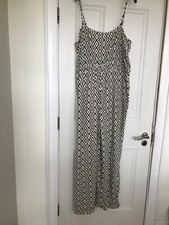 Black and White Jumpsuit Size 2XL Brand New with Tag