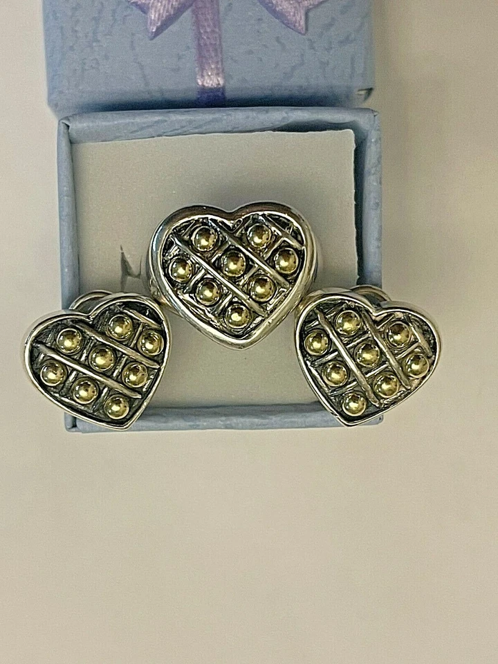 Caviar 18K Yellow Gold and Sterling Silver 925 Heart Ring & Matching Earrings  - Image 2 of 4