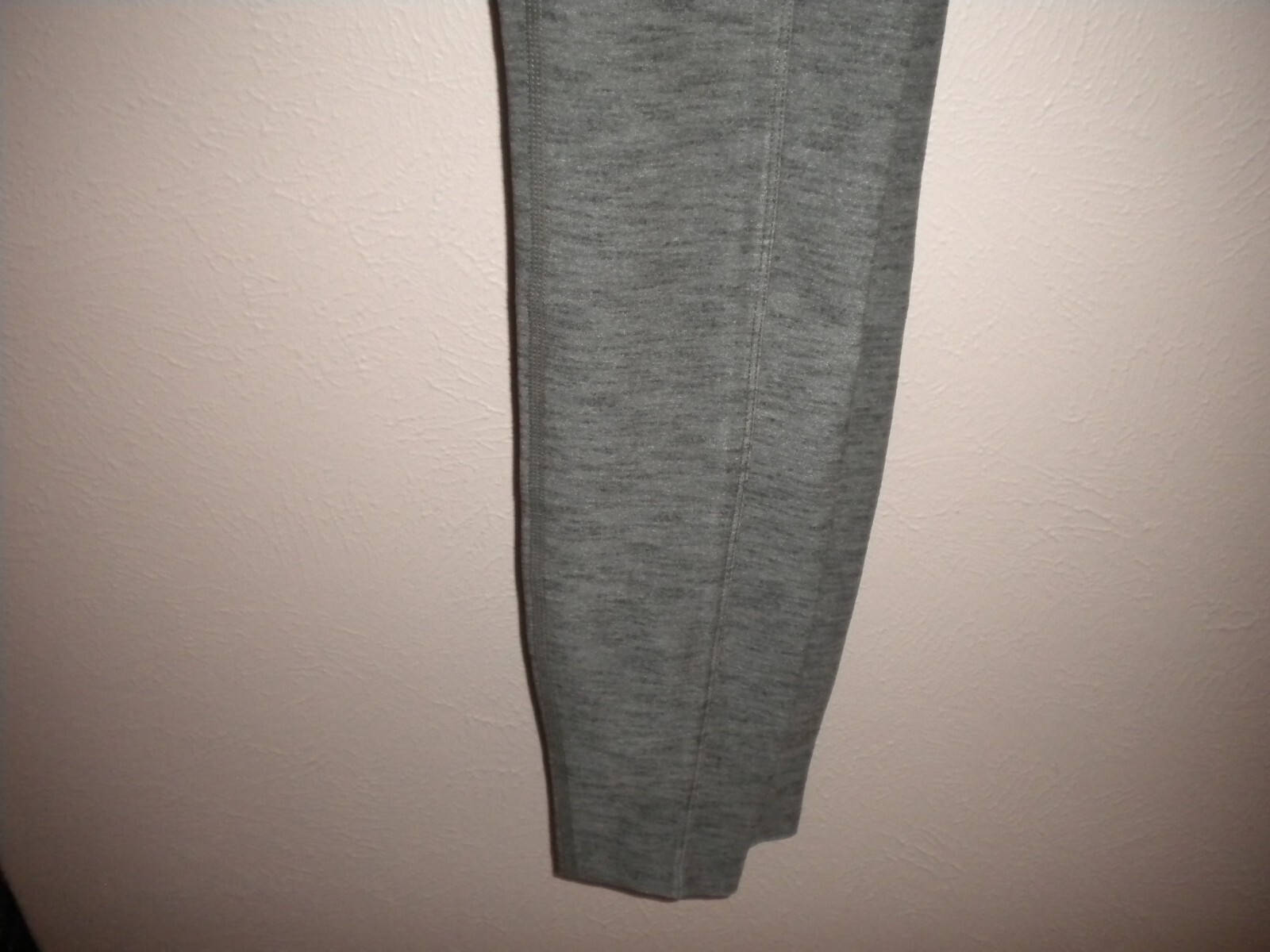 Eddie Bauer Women's Size XS Stretch Green Trail Tight Leggings NWT