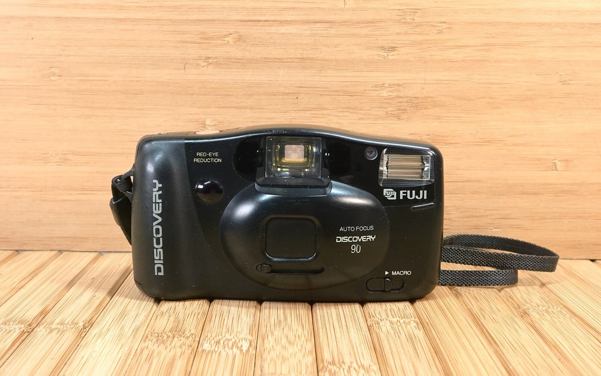 Vintage Fujifilm Discovery Autofocus 90 35mm Compact Film Camera