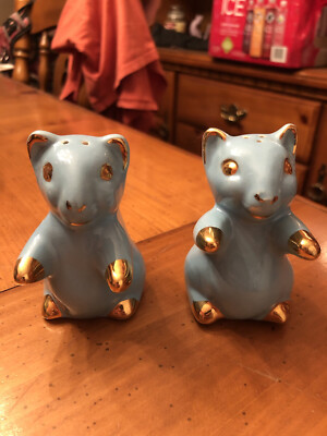 Unique Paint Aqua VINTAGE Squirrel gold trim Ceramic SALT PEPPER Shaker Set