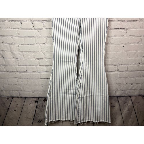 Jeans Judy Blue Rowan super svasati taglia 5/27 bianco blu a righe vita alta orlo grezzo - Foto 4 di 9