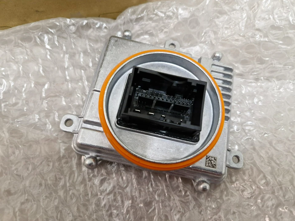 VW Golf Headlight Ballast Control Module Unit 992941571AE Audi 2020-on Genuine - Image 3 of 4