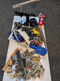 ATTREZZI OROLOGIAI riparazione orologi joblot cassa e pressa cristallo pressa manuale ecc