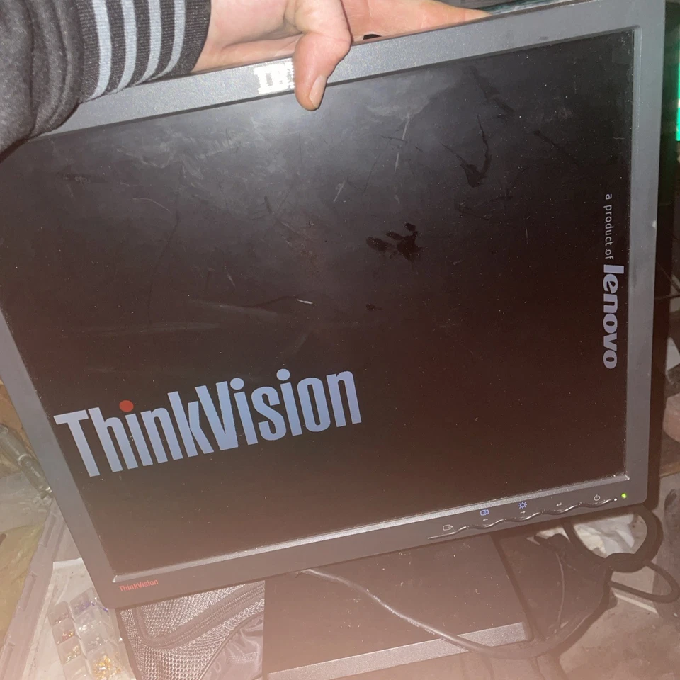 IBM Think Vision Monitor - Image 4 of 4