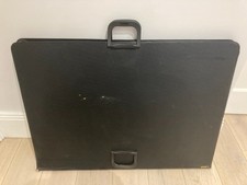 ArtCare A1 Zip Portfolio Case – Used, Good Condition – Smoke Free Home