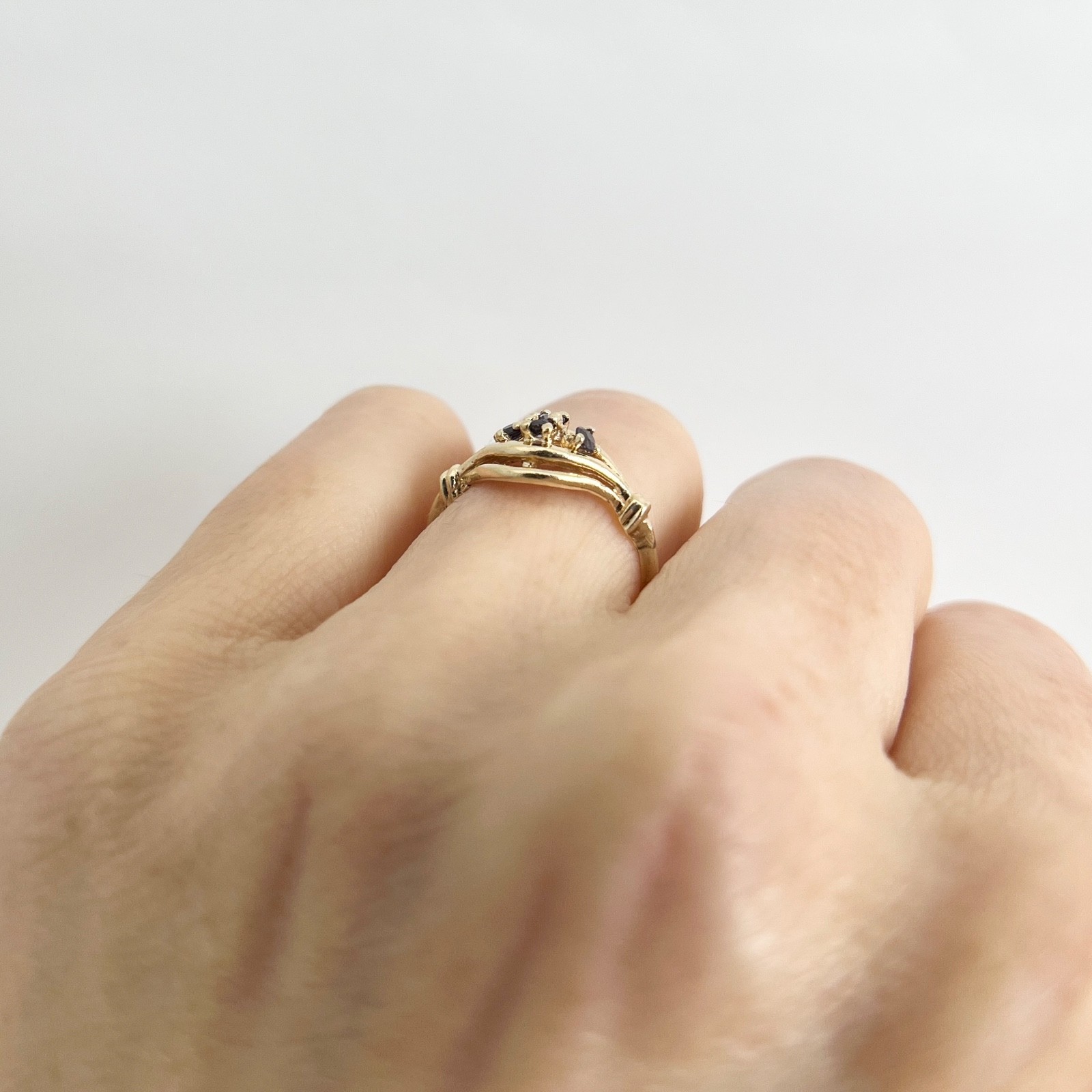 Vintage 1930's 1940's Amethyst Cluster Gemstone Ring 14K Gold, 1.94 Grams