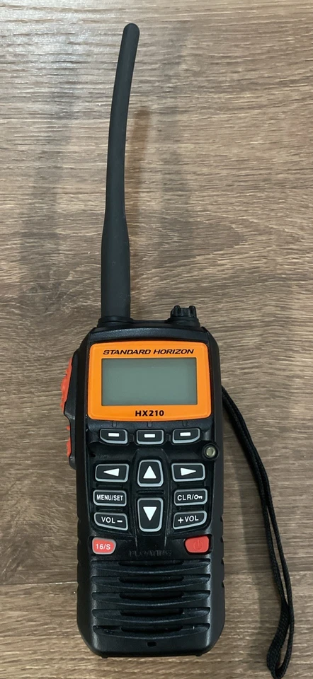 Standard Horizon Yaesu HX210 Marine Radio W/ Charging Base Nice - Image 2 of 4