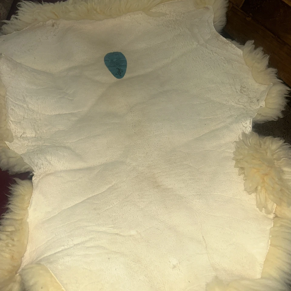 Alfombra de piel de oveja de cordero genuina 32”X26” alfombra de piel de oveja Eagle West Australia Foto 2 de 3