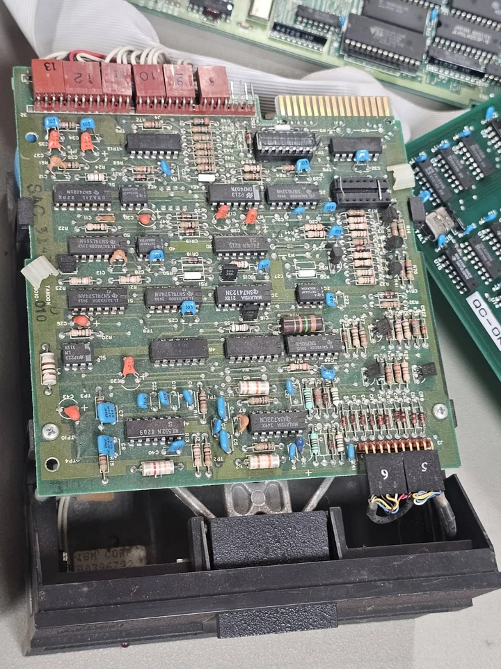 Tandon IBM 5150 5160 TM100-2A Full Height 5.25in FDD & ST412 MFM Hard Drive Card - Image 2 of 4