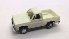 Trident 1:87 Chevrolet Blazer K5 1973 Geländewagen Pickup offen weiß (76)