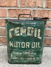 2 Gallon Cenoil Motor Oil Can Central Oil and Grease Co. Rock Island, Illinois