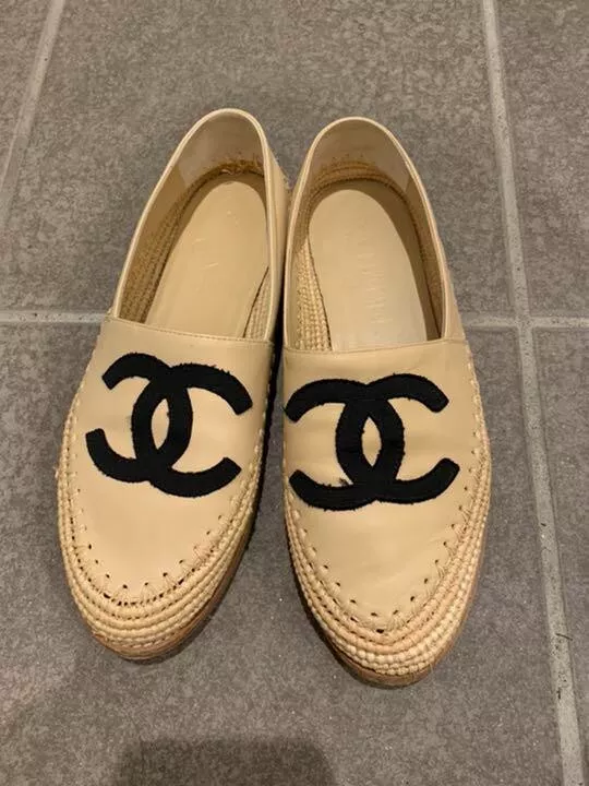Espadrilles chanel beige sale