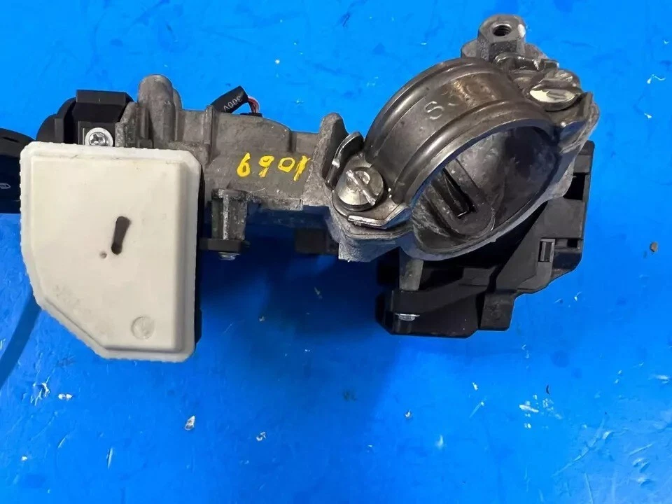 Interruptor de bloqueo de encendido Honda Pilot 2010 a 2014 con llave OEM 39730T2AA0 Foto 4 de 4