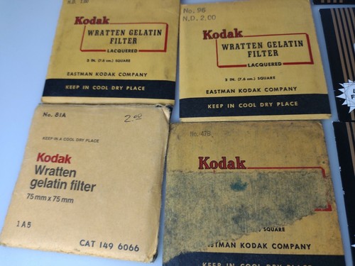 Kodak Wratten Gelatin Filters  (L27) - Picture 5 of 5