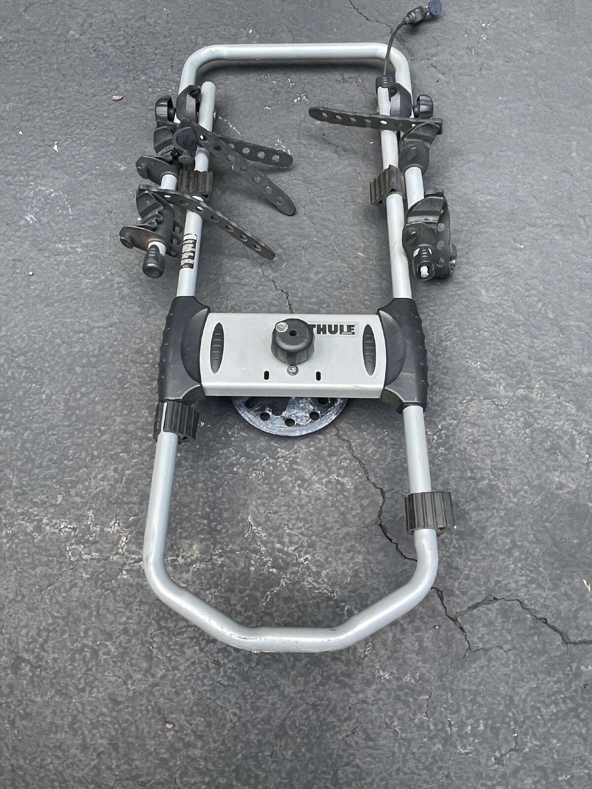 Thule 963PRO "Spare Me 2" Spare Tire Mounted Bike Rack