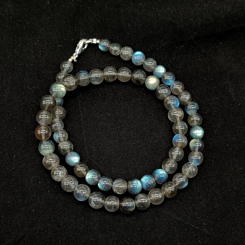 Hermosos collares llamativos de labradorita lisos redondos de piedras preciosas hechos a mano de 18"" Foto 3 de 4