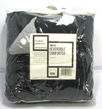 OCM Reversable Comforter Twin XL 66x90"