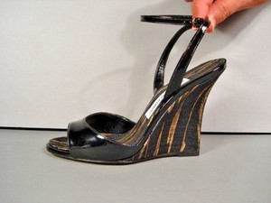 manolo blahnik wedges