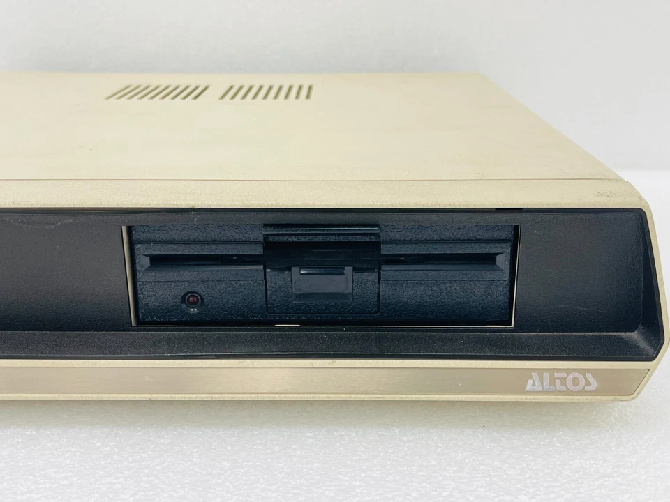 PARA REPUESTOS - Vintage Altos 486-20A "Altos 486" / LEER Foto 2 de 4