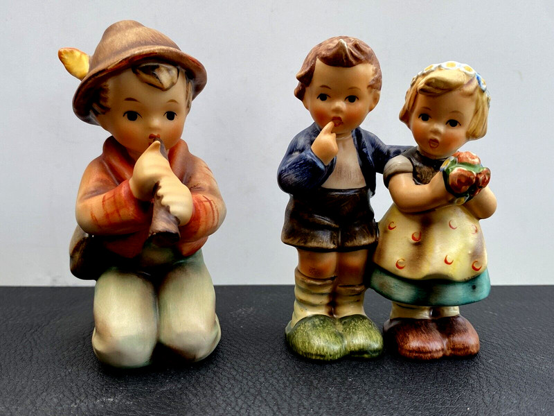 Hummel Goebel  Figurine " # 214 and #220.  ,,,,,,  3.5”inTall
