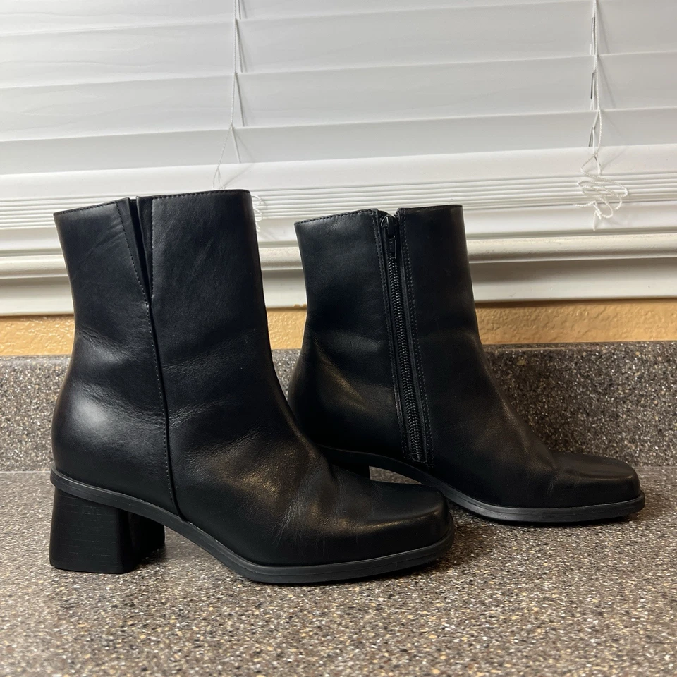 Botas Naturalizer Mujer 5 M Cuero Negro Cómodas Informales Sobre el Tobillo Cremallera Tacón Foto 3 de 4