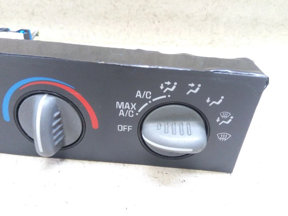 Control de temperatura climatizado aire acondicionado con descongelación trasera compatible con 96-05 Chevrolet Astro w66 Foto 3 de 4