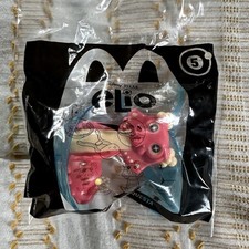 2025 McDonald  s Disney Pixar Elio Ambassador Questa 5 Happy Meal Toy Sealed NIB