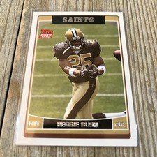 2006 Topps #359 Reggie Bush #359 (RC) - New Orleans Saints