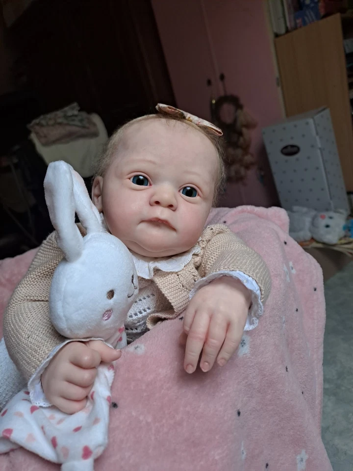 YAËL MAGNIFIQUE BÉBÉ REBORN BABY KIT YAËL DE GUNDRUN LEGLER ❤️ - Immagine 4 di 4