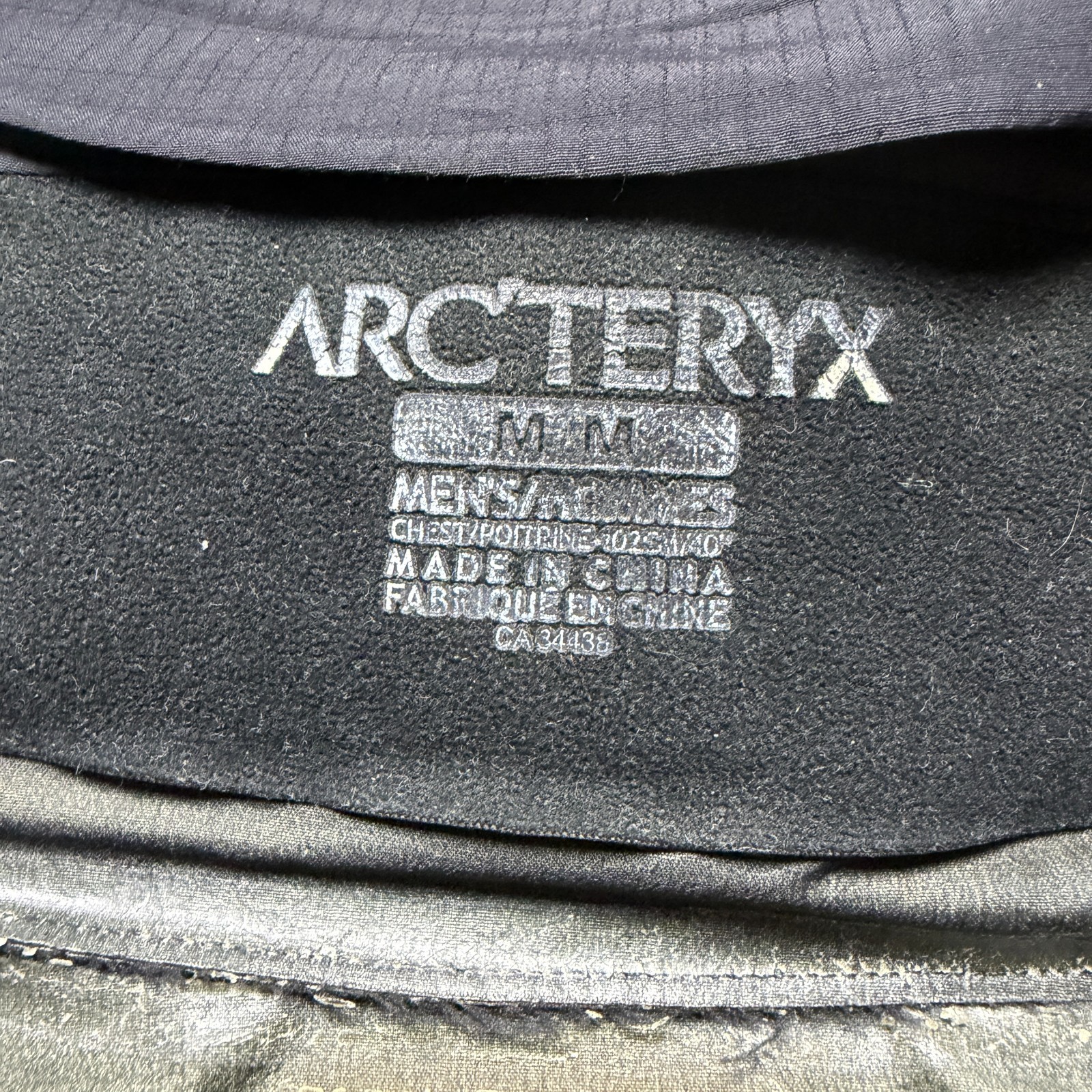 🦎 ARCTERYX Gore-tex Paclite Vintage Beta AR Shell Black Jacket M Men`s image 6
