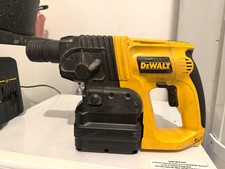 DEWALT 24V Cordless Drill Keyless 16mm + DE0246 Air-Cooled Charger & Battery