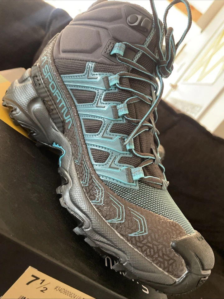 Botas de caminhada La Sportiva feminina Ultra Raptor II Mid GTX Goretex tamanho 9 em excelente estado usado - Imagem 4 de 4