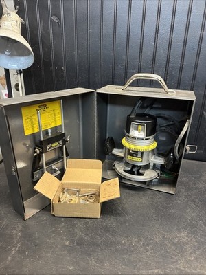 STANLEY #H-295  ROUTER KIT #H260 1-1/4HP 1/4'' MOTOR W/ Carpenter Tools