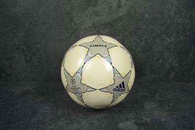 100 % Original! Adidas Finale 1 Prototype Matchball Champions League Ball 2001