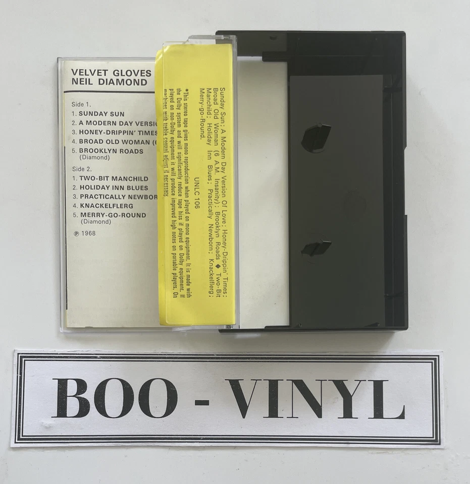 Neil Diamond - Velvet Gloves And Spit Cassette Tape VG+ / VG+ Condition - Image 3 of 4