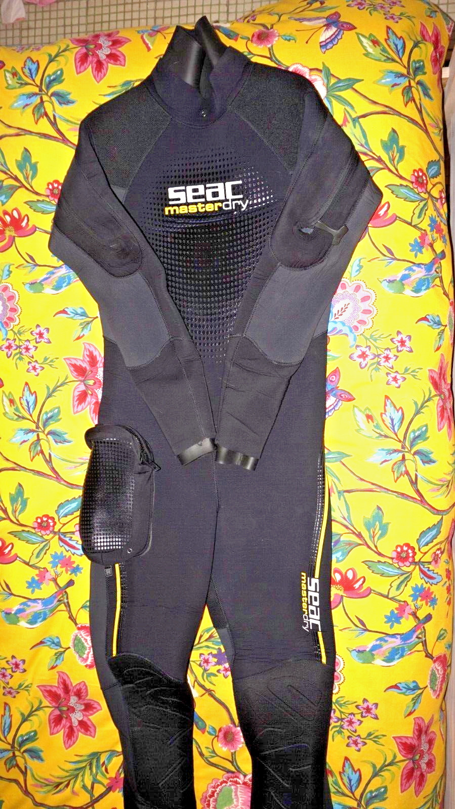 SEAC Traje semiseco Master Dry 7 mm. Agosto de 2013. Solo 5 Inmersiones. Talla L