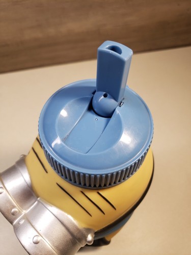 UNIVERSAL STUDIOS SPREGEVOLE ME MINION GRANDE PLASTICA SIPPY CUP BOTTIGLIA THERMOS - Foto 8 di 10
