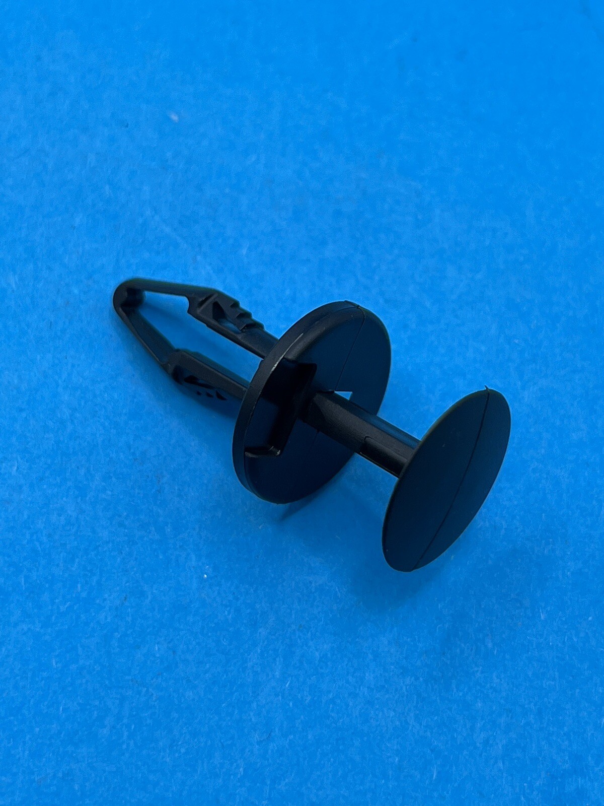 (Pack of 10) Air Dam Grille Rivets Push-Type Retainers Clips for GM ...
