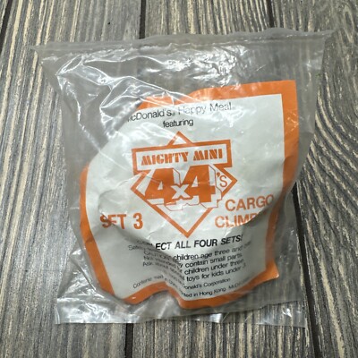 Vintage McDonald's Mighty Mini 4x4 Cargo Climber Van Happy Meal Toy 1990