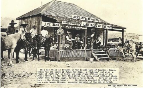 Colorful Judge And Saloon Keeper Roy Bean Holds Court And Tries A Horse Thief - Afbeelding 1 van 3
