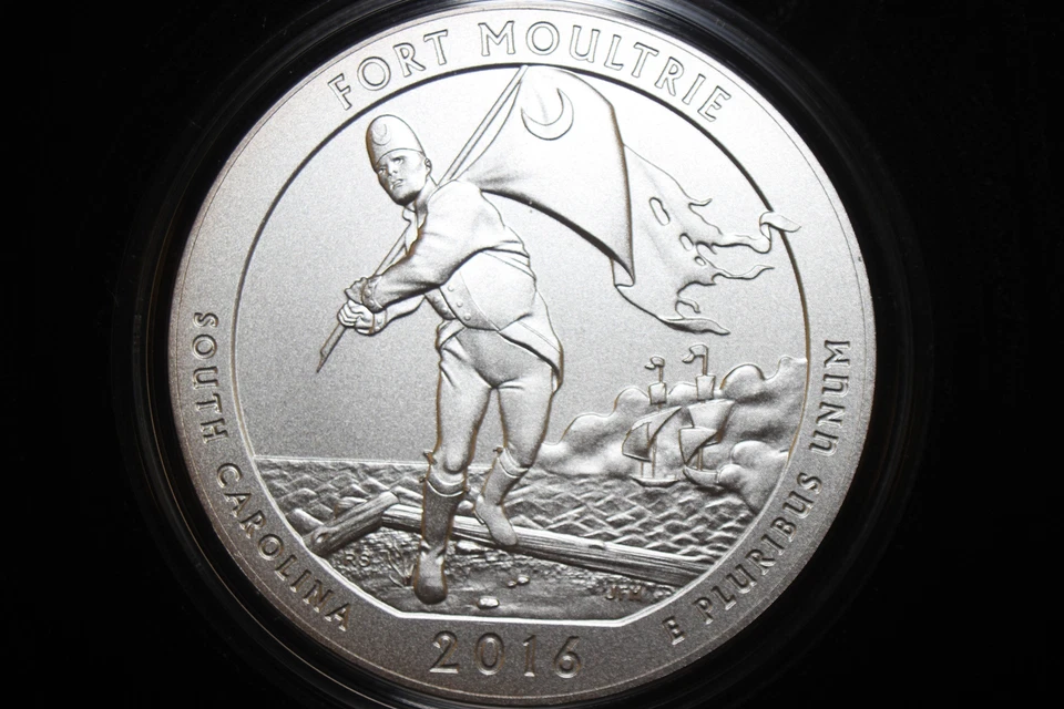 2016-P Fort Moultrie America the Beautiful 5 Ounce Silver Uncirculated NUM4388 - Image 4 of 4