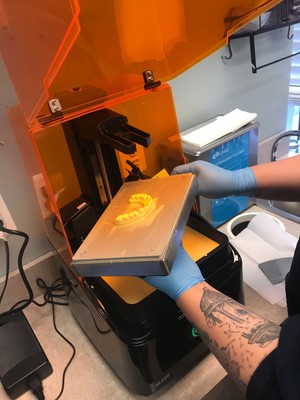 Uniz Slash 2 Resin 3D Printer - Used