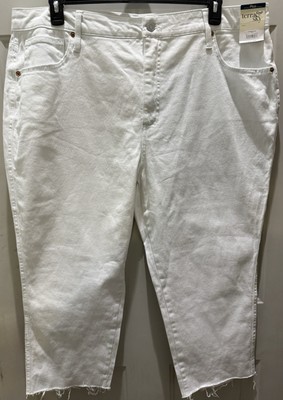 New!Terra&Sky White High Rise Skinny Capri Jean. Size 20W. Great Casual Jean.