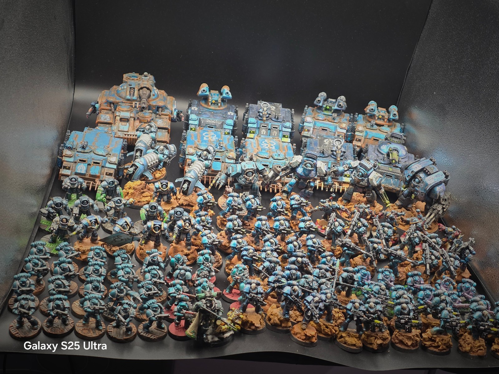 WARHAMMER THE HORUS HERESY ARMEEN DER VERRATER ALPHA LEGION  ARMY PAINTED