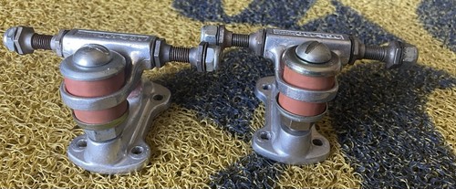 Vintage 70s ACS 430 skateboard trucks NOS Set Full Thread Axle New Unused - Picture 4 of 10
