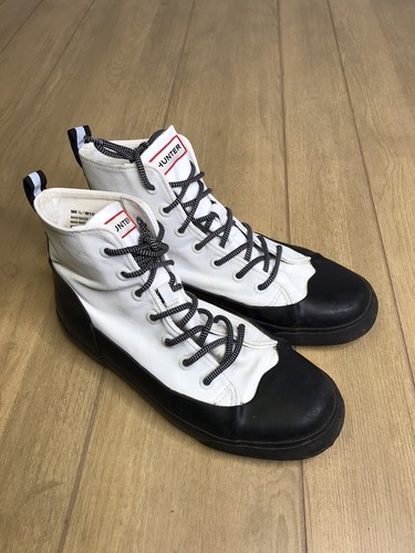 Canvas White Black Unisex Sneakers M 