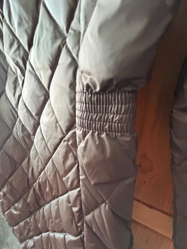 Marks and Spencer ladies stormwear quilted coat in Raisin with hidden hood - Picture 8 of 15