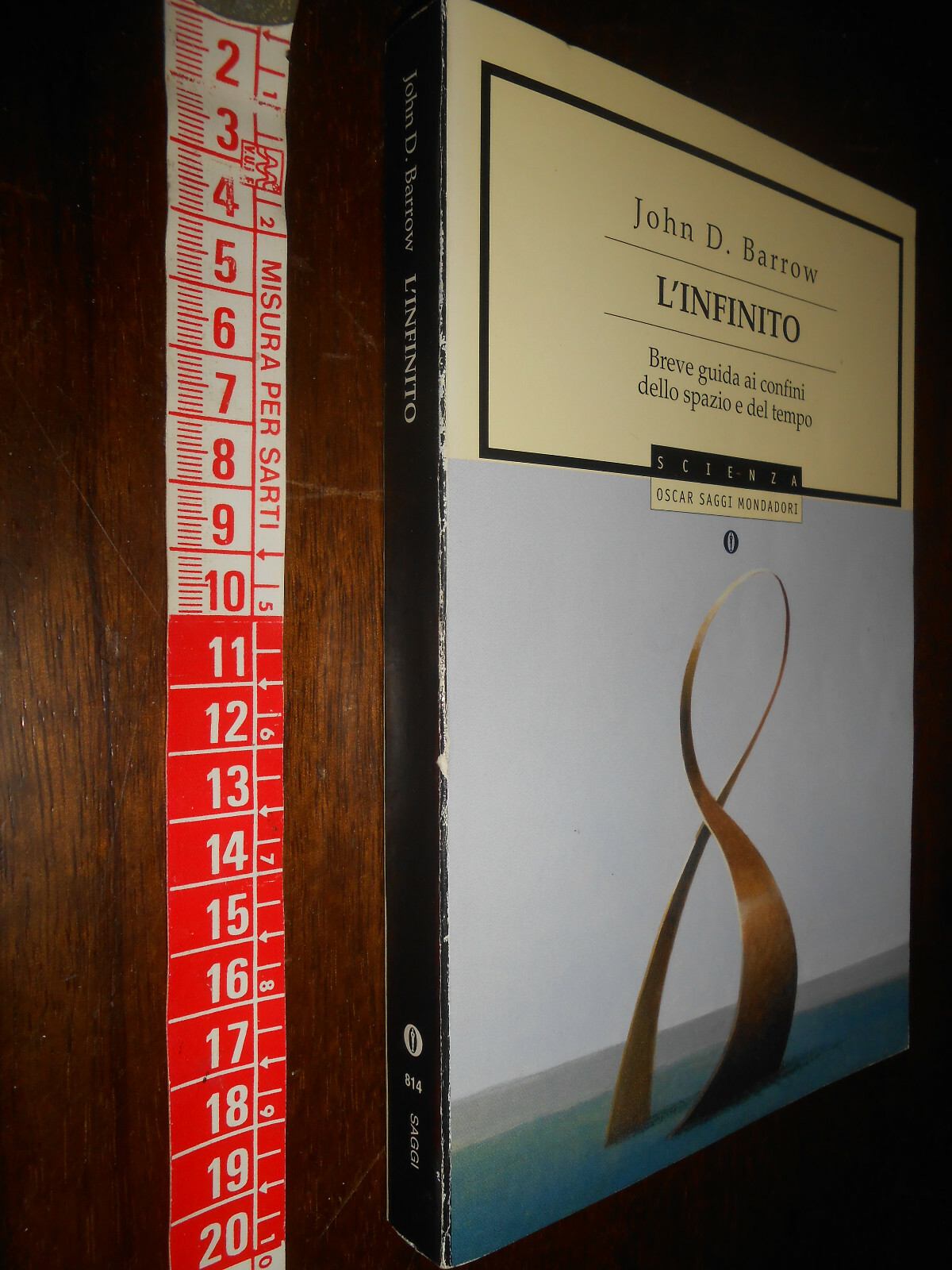 LIBRO- john barrow l'infinito breve guida ai confini dello spazio e del tempo