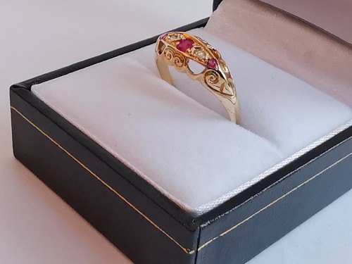 18kt Gelbgold Rubin & Diamant 5 Edelsteine Ring Schnörkel Top Fassung Bootsform - Bild 4 von 12